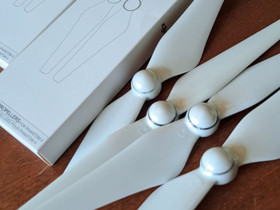 Phantom 4 propellers 8 kpl, Muu valokuvaus, Kamerat ja valokuvaus, Muhos, Tori.fi Phantom 4 propellers 8 kpl, Muu valokuvaus, Kamerat ja valokuvaus, Muhos, Tori.fi