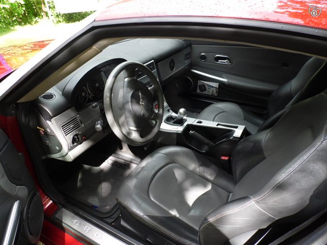 Chrysler Crossfire 10