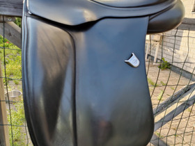 Bates Dressage, Satulat ja varusteet, Hevoset ja hevosurheilu, Kokkola, Tori.fi Bates Dressage, Satulat ja varusteet, Hevoset ja hevosurheilu, Kokkola, Tori.fi
