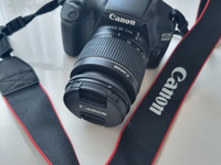 Canon EOS1100D järjestelmäkamera