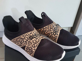 Adidas Puremotion Adapt lenkkarit *41, Vaatteet ja kengät, Laihia, Tori.fi Adidas Puremotion Adapt lenkkarit *41, Vaatteet ja kengät, Laihia, Tori.fi