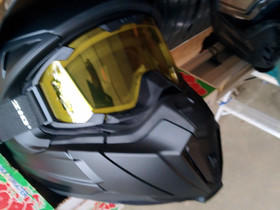Kypärä, Ajoasut, kengät ja kypärät, Mototarvikkeet ja varaosat, Pieksämäki, Tori.fi Kypärä, Ajoasut, kengät ja kypärät, Mototarvikkeet ja varaosat, Pieksämäki, Tori.fi