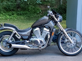 Suzuki vs 800, Moottoripyörät, Moto, Akaa, Tori.fi Suzuki vs 800, Moottoripyörät, Moto, Akaa, Tori.fi