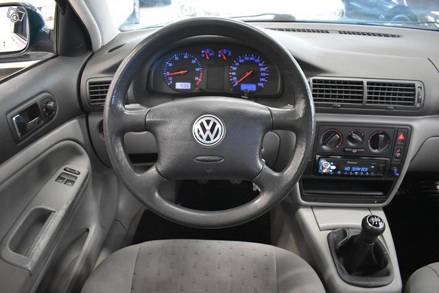 Volkswagen Passat 15
