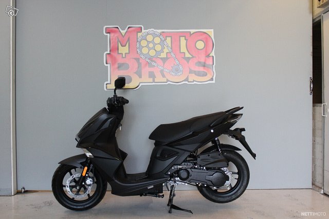 Kymco Super8, kuva 1