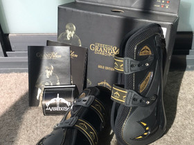 Veredus Grand Slam Carbon Gel etusuojat, Satulat ja varusteet, Hevoset ja hevosurheilu, Seinäjoki, Tori.fi Veredus Grand Slam Carbon Gel etusuojat, Satulat ja varusteet, Hevoset ja hevosurheilu, Seinäjoki, Tori.fi