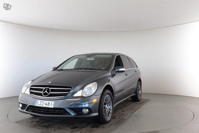 Mercedes-Benz R, kuva 1
