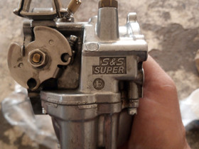 S&S Super e kaasutin, Moottoripyörän varaosat ja tarvikkeet, Mototarvikkeet ja varaosat, Akaa, Tori.fi S&S Super e kaasutin, Moottoripyörän varaosat ja tarvikkeet, Mototarvikkeet ja varaosat, Akaa, Tori.fi