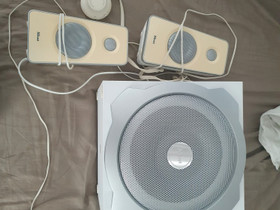 Trustin kaiuttimet, Audio ja musiikkilaitteet, Viihde-elektroniikka, Tampere, Tori.fi Trustin kaiuttimet, Audio ja musiikkilaitteet, Viihde-elektroniikka, Tampere, Tori.fi