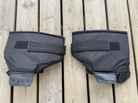 Maalivahdin patjojen reisiläpät, Jääkiekko ja luistelu, Urheilu ja ulkoilu, Lappeenranta, Tori.fi Maalivahdin patjojen reisiläpät, Jääkiekko ja luistelu, Urheilu ja ulkoilu, Lappeenranta, Tori.fi