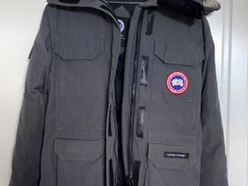 Canada goose XS, Vaatteet ja kengät, Kurikka, Tori.fi Canada goose XS, Vaatteet ja kengät, Kurikka, Tori.fi
