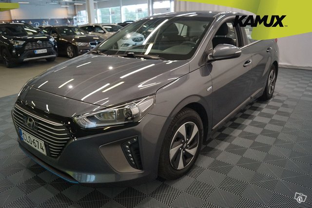 Hyundai Ioniq Hybrid 7