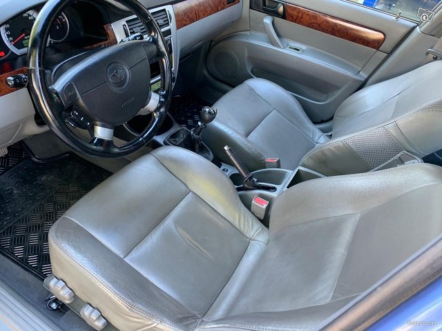 Daewoo Nubira 9