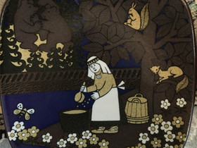Kalevala vuosilautasia 2kpl, Astiat, Keräily, Tuusula, Tori.fi Kalevala vuosilautasia 2kpl, Astiat, Keräily, Tuusula, Tori.fi