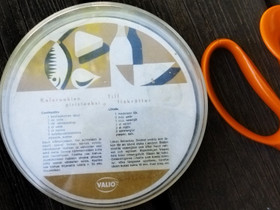 60-luku vintage Valio sulatejuustokolmio rasia, Muu keräily, Keräily, Salo, Tori.fi 60-luku vintage Valio sulatejuustokolmio rasia, Muu keräily, Keräily, Salo, Tori.fi