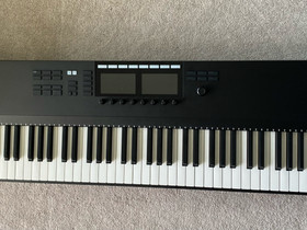 Native Instruments Komplete Kontrol S88 mk2, Pianot, urut ja koskettimet, Musiikki ja soittimet, Helsinki, Tori.fi Native Instruments Komplete Kontrol S88 mk2, Pianot, urut ja koskettimet, Musiikki ja soittimet, Helsinki, Tori.fi