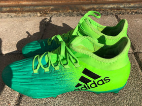 Jalkapallokengät adidas, Jalkapallo, Urheilu ja ulkoilu, Rauma, Tori.fi Jalkapallokengät adidas, Jalkapallo, Urheilu ja ulkoilu, Rauma, Tori.fi