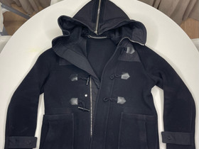 Givenchy miesten lyhyt duffer-takki, Vaatteet ja kengät, Helsinki, Tori.fi Givenchy miesten lyhyt duffer-takki, Vaatteet ja kengät, Helsinki, Tori.fi