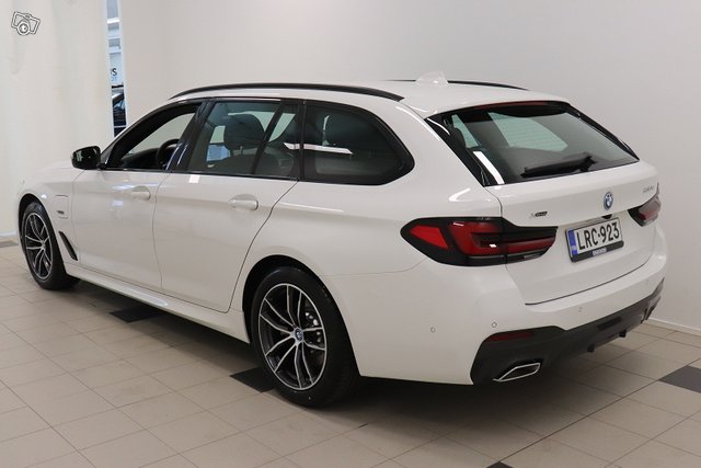 BMW 5-sarja 2