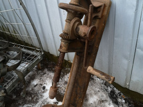 Todella vanha pylväsporakone, Muu rakentaminen ja remontointi, Rakennustarvikkeet ja työkalut, Hyvinkää, Tori.fi Todella vanha pylväsporakone, Muu rakentaminen ja remontointi, Rakennustarvikkeet ja työkalut, Hyvinkää, Tori.fi