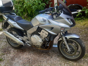 Honda CBF1000, Moottoripyörät, Moto, Kurikka, Tori.fi Honda CBF1000, Moottoripyörät, Moto, Kurikka, Tori.fi