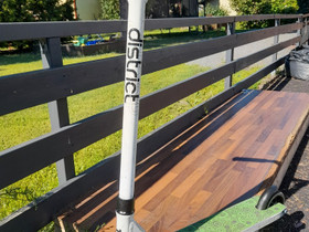 Scootti District C050, Rullaluistelu ja skeittaus, Urheilu ja ulkoilu, Pori, Tori.fi Scootti District C050, Rullaluistelu ja skeittaus, Urheilu ja ulkoilu, Pori, Tori.fi