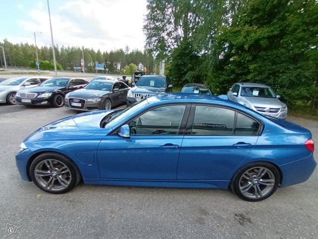 BMW 330 5