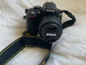 Nikon D3300 järjestelmäkamera, Kamerat, Kamerat ja valokuvaus, Helsinki, Tori.fi Nikon D3300 järjestelmäkamera, Kamerat, Kamerat ja valokuvaus, Helsinki, Tori.fi