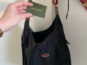 Longchamp LE PLIAGE HOBO BAG - LAUKKU musta, Laukut ja hatut, Asusteet ja kellot, Oulu, Tori.fi Longchamp LE PLIAGE HOBO BAG - LAUKKU musta, Laukut ja hatut, Asusteet ja kellot, Oulu, Tori.fi