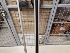 Thule taakkatelineet, Kattotelineet ja boksit, Auton varaosat ja tarvikkeet, Helsinki, Tori.fi Thule taakkatelineet, Kattotelineet ja boksit, Auton varaosat ja tarvikkeet, Helsinki, Tori.fi