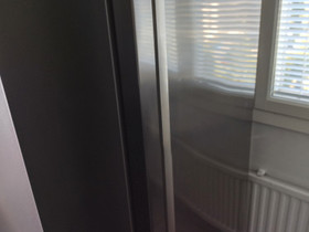 Bosch kaappipakastin, Jääkaapit ja pakastimet, Kodinkoneet, Raisio, Tori.fi Bosch kaappipakastin, Jääkaapit ja pakastimet, Kodinkoneet, Raisio, Tori.fi