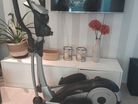 Crosstrainer, Kuntoilu ja fitness, Urheilu ja ulkoilu, Seinäjoki, Tori.fi Crosstrainer, Kuntoilu ja fitness, Urheilu ja ulkoilu, Seinäjoki, Tori.fi