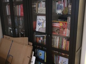 Hemnes vitriinit, Hyllyt ja säilytys, Sisustus ja huonekalut, Kajaani, Tori.fi Hemnes vitriinit, Hyllyt ja säilytys, Sisustus ja huonekalut, Kajaani, Tori.fi