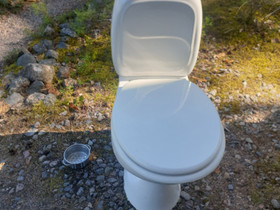 Svedbergs wc-pönttö, Kylpyhuoneet, WC:t ja saunat, Rakennustarvikkeet ja työkalut, Uurainen, Tori.fi Svedbergs wc-pönttö, Kylpyhuoneet, WC:t ja saunat, Rakennustarvikkeet ja työkalut, Uurainen, Tori.fi