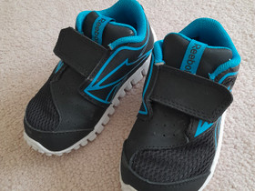 Reebok lenkkarit 22, Lastenvaatteet ja kengät, Alavus, Tori.fi Reebok lenkkarit 22, Lastenvaatteet ja kengät, Alavus, Tori.fi