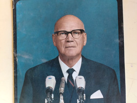 Urho Kekkonen koko kansan presidentti mainoslehti, Muut kirjat ja lehdet, Kirjat ja lehdet, Kankaanpää, Tori.fi Urho Kekkonen koko kansan presidentti mainoslehti, Muut kirjat ja lehdet, Kirjat ja lehdet, Kankaanpää, Tori.fi