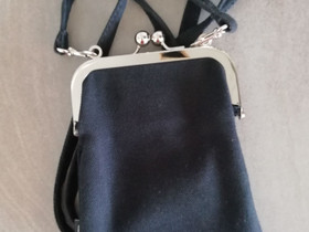 Ebony -pikkulaukku Marimekko, Laukut ja hatut, Asusteet ja kellot, Joensuu, Tori.fi Ebony -pikkulaukku Marimekko, Laukut ja hatut, Asusteet ja kellot, Joensuu, Tori.fi