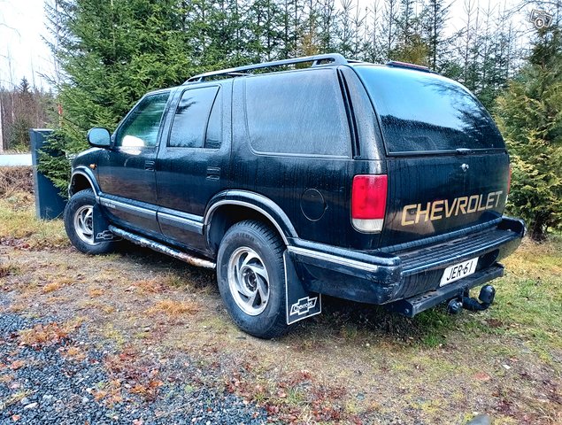Chevrolet Blazer 1