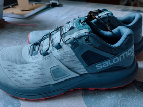Salomonin laadukkaat lenkkarit, Juoksu ja lenkkeily, Urheilu ja ulkoilu, Harjavalta, Tori.fi Salomonin laadukkaat lenkkarit, Juoksu ja lenkkeily, Urheilu ja ulkoilu, Harjavalta, Tori.fi