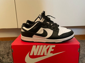 Nike sb dunk low panda 42, Vaatteet ja kengät, Tampere, Tori.fi Nike sb dunk low panda 42, Vaatteet ja kengät, Tampere, Tori.fi