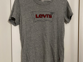 Levis t paita S, Vaatteet ja kengät, Hamina, Tori.fi Levis t paita S, Vaatteet ja kengät, Hamina, Tori.fi