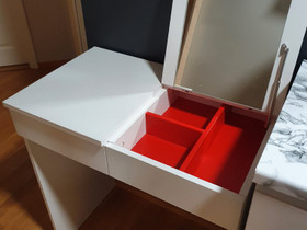 Ikea Brimnes kampauspöytä, Pöydät ja tuolit, Sisustus ja huonekalut, Vaasa, Tori.fi Ikea Brimnes kampauspöytä, Pöydät ja tuolit, Sisustus ja huonekalut, Vaasa, Tori.fi