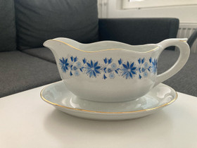 Arabian kastikekulho, Tarjoiluastiat, Keittiötarvikkeet ja astiat, Pori, Tori.fi Arabian kastikekulho, Tarjoiluastiat, Keittiötarvikkeet ja astiat, Pori, Tori.fi
