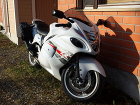 Suzuki joutas hyvään kotiin, Moottoripyörät, Moto, Kontiolahti, Tori.fi Suzuki joutas hyvään kotiin, Moottoripyörät, Moto, Kontiolahti, Tori.fi