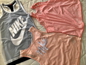 Urh.topit xs-xl Nike Adidas Blacc KariTraa, Pallopelit, Urheilu ja ulkoilu, Espoo, Tori.fi Urh.topit xs-xl Nike Adidas Blacc KariTraa, Pallopelit, Urheilu ja ulkoilu, Espoo, Tori.fi