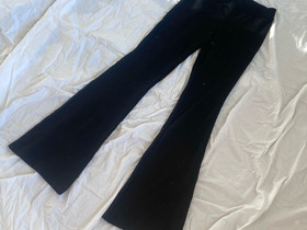 Gina Tricot leggingsit, Vaatteet ja kengät, Helsinki, Tori.fi Gina Tricot leggingsit, Vaatteet ja kengät, Helsinki, Tori.fi