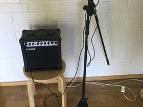 Vahvistin ja mikrofoni, Kitarat, bassot ja vahvistimet, Musiikki ja soittimet, Espoo, Tori.fi Vahvistin ja mikrofoni, Kitarat, bassot ja vahvistimet, Musiikki ja soittimet, Espoo, Tori.fi