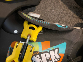 Salomon spk 90 monot, Laskettelu ja lautailu, Urheilu ja ulkoilu, Pori, Tori.fi Salomon spk 90 monot, Laskettelu ja lautailu, Urheilu ja ulkoilu, Pori, Tori.fi