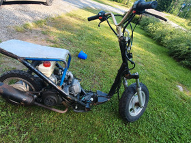 Mini skootteri 4t 50cc, Mopot, Moto, Äänekoski, Tori.fi Mini skootteri 4t 50cc, Mopot, Moto, Äänekoski, Tori.fi