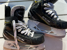 CCM tacks 9050 koko 33, Jääkiekko ja luistelu, Urheilu ja ulkoilu, Kouvola, Tori.fi CCM tacks 9050 koko 33, Jääkiekko ja luistelu, Urheilu ja ulkoilu, Kouvola, Tori.fi